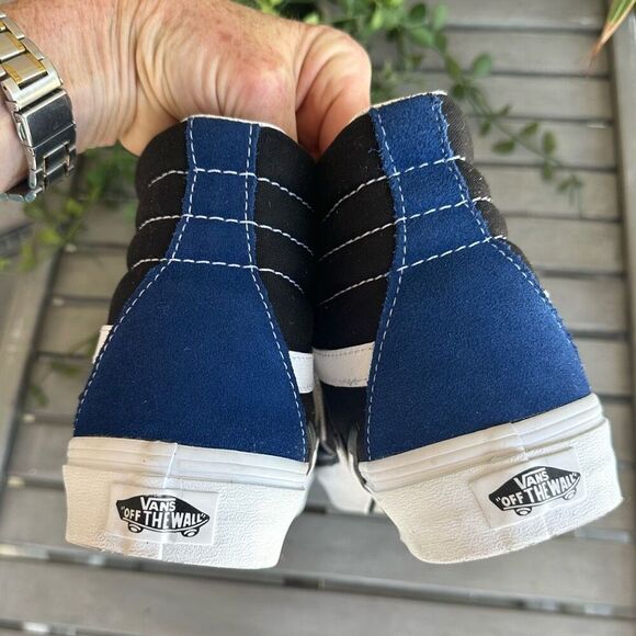 Van’s Bolt Sk8 High Tops - Picture 3 of 7